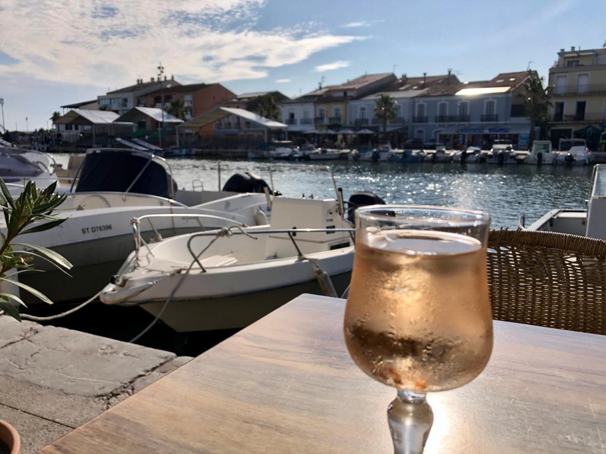 Romantic Maison De Pecheur Sparkling Sea Views